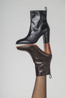SIENA BLACK