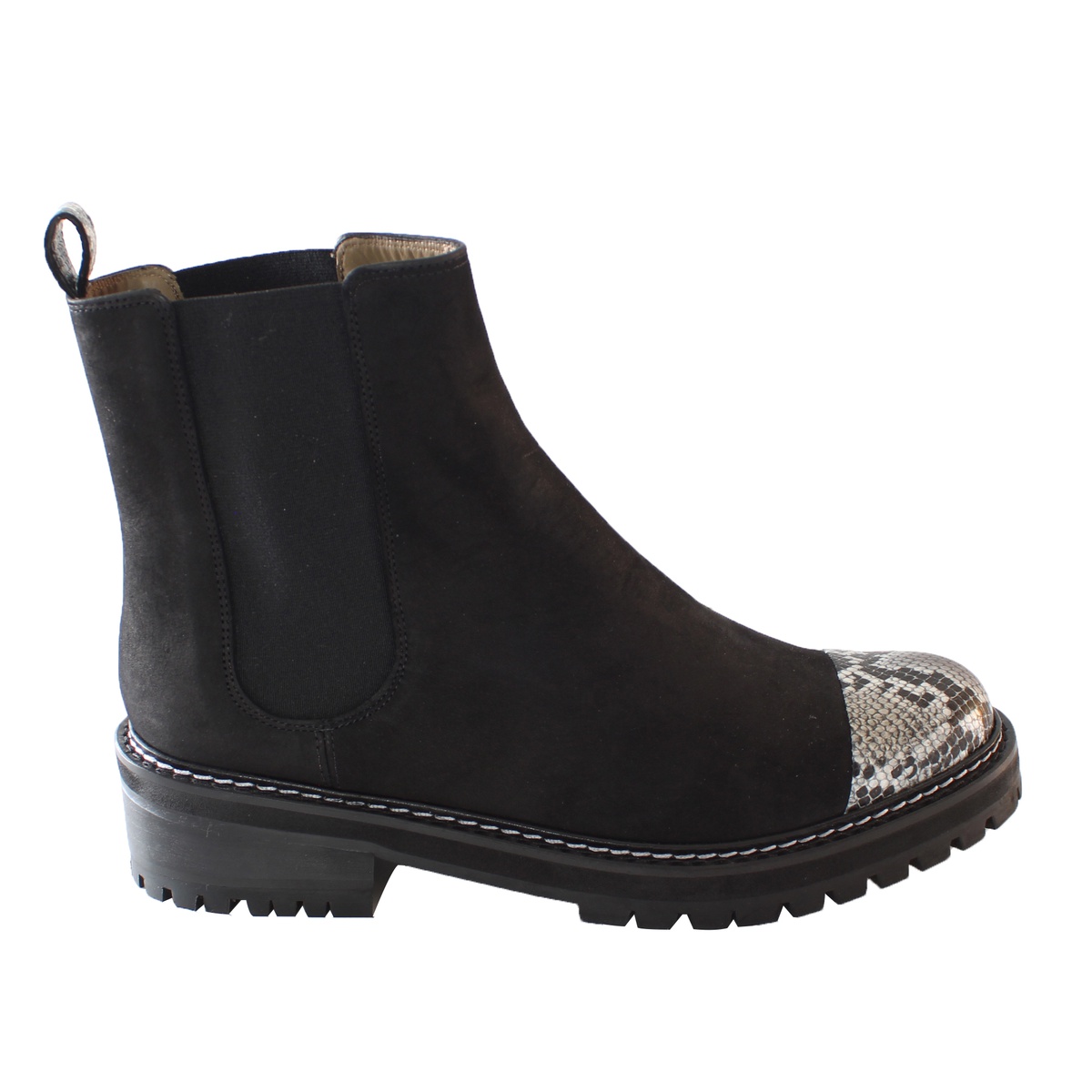 19WB04L2 BLACK BOOTS