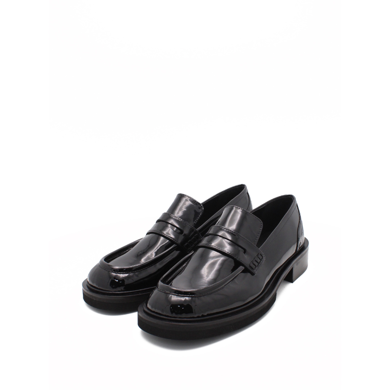 24WF01L3 NEW YORK BLACK PATENT